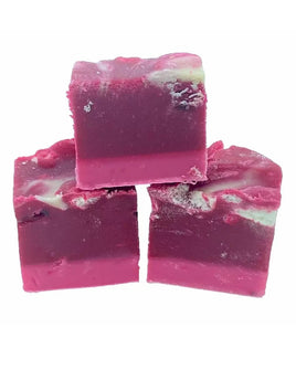 The Fudge Factory Eton Mess Fudge Loose Sweets